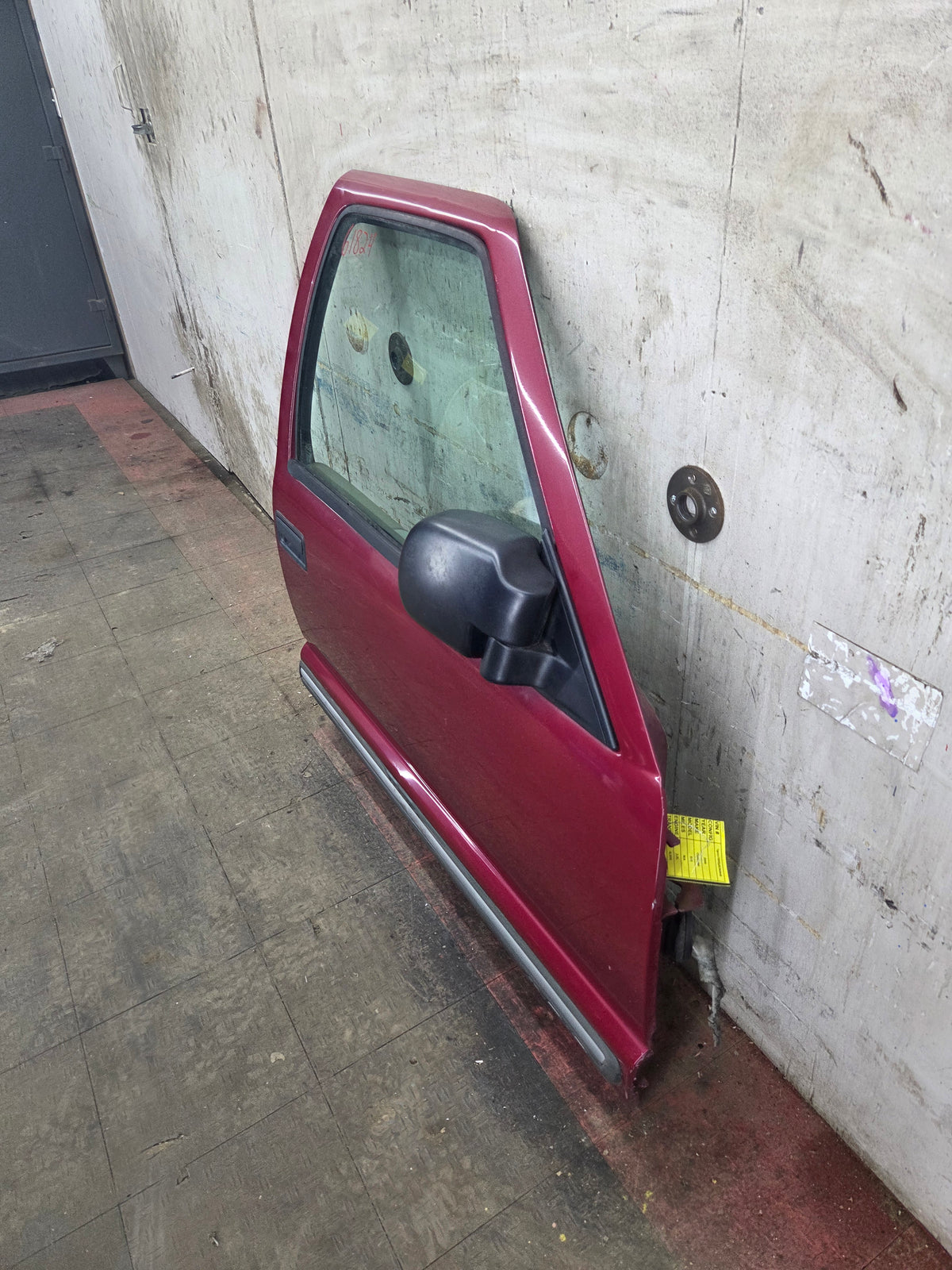 1994-2004 Chevrolet S10 /  GMC Sonoma RH Passenger Side Front Door