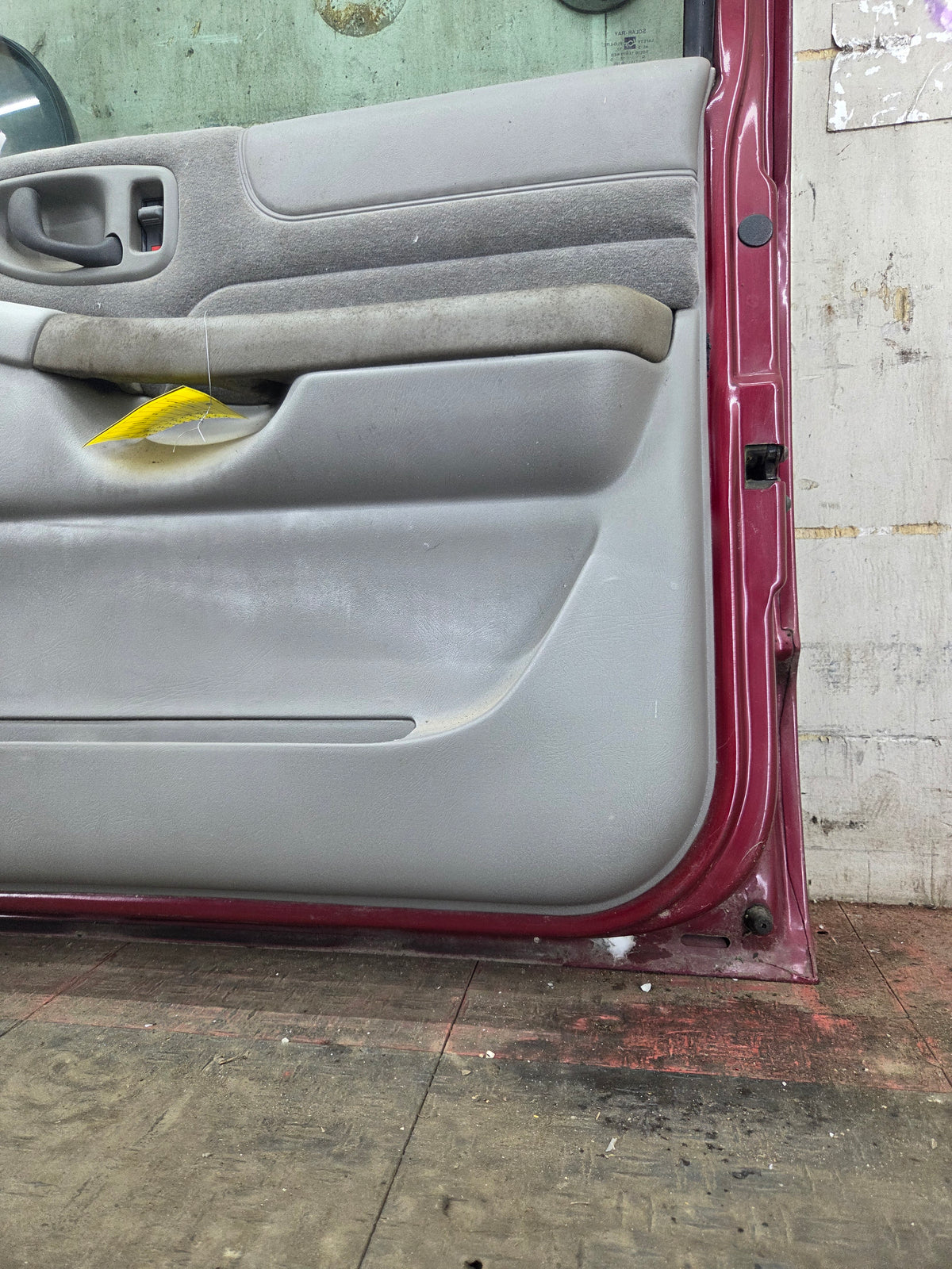 1994-2004 Chevrolet S10 /  GMC Sonoma RH Passenger Side Front Door