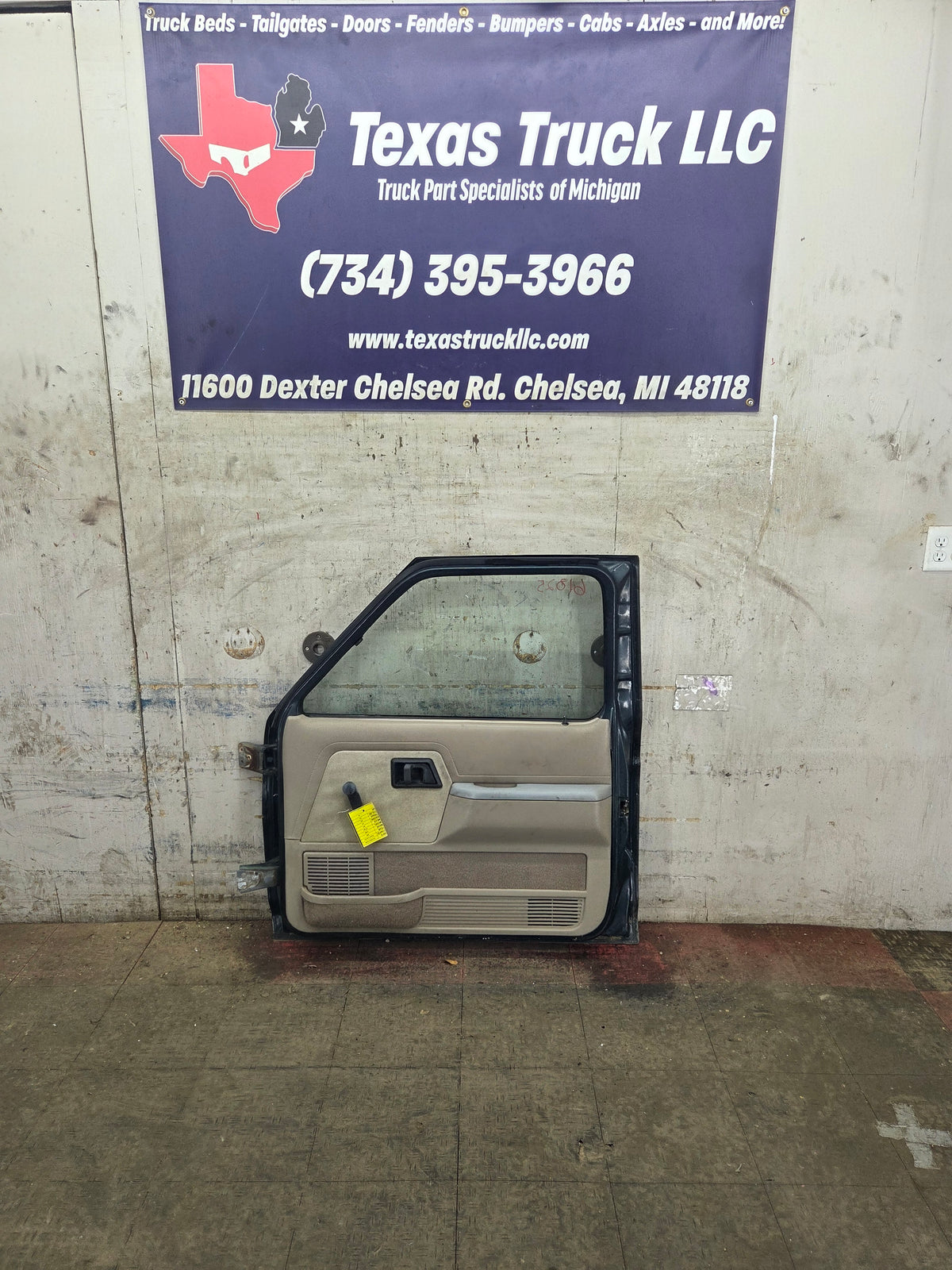 1989-1992 Ford Ranger Passenger Side Front Right Hand Door