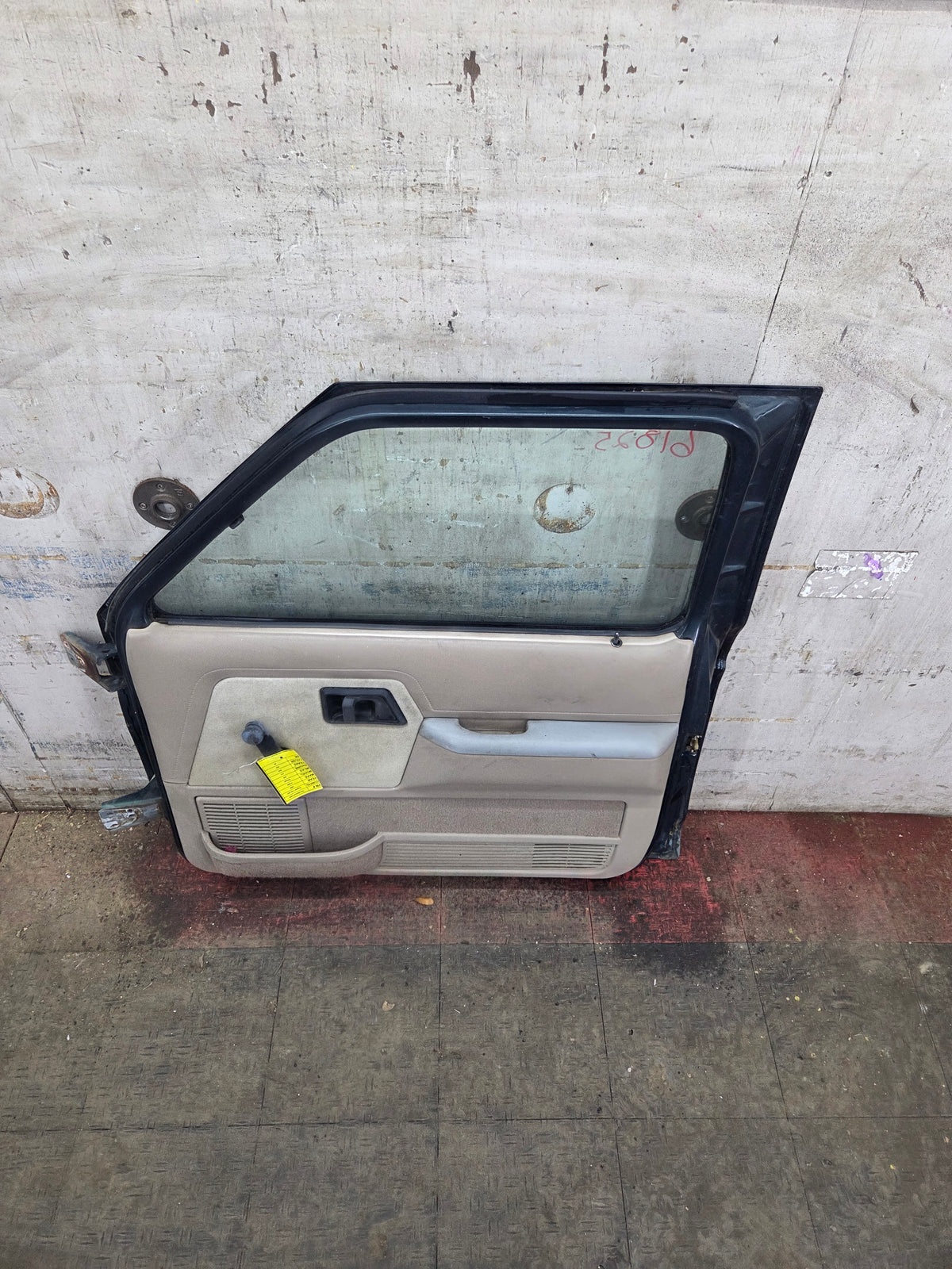1989-1992 Ford Ranger Passenger Side Front Right Hand Door