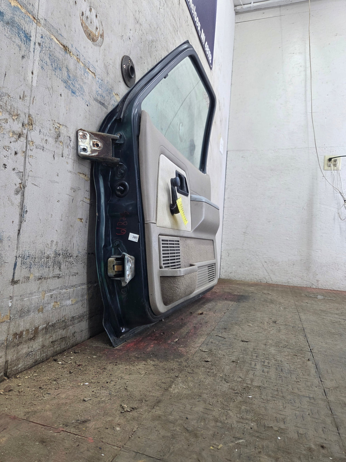 1989-1992 Ford Ranger Passenger Side Front Right Hand Door