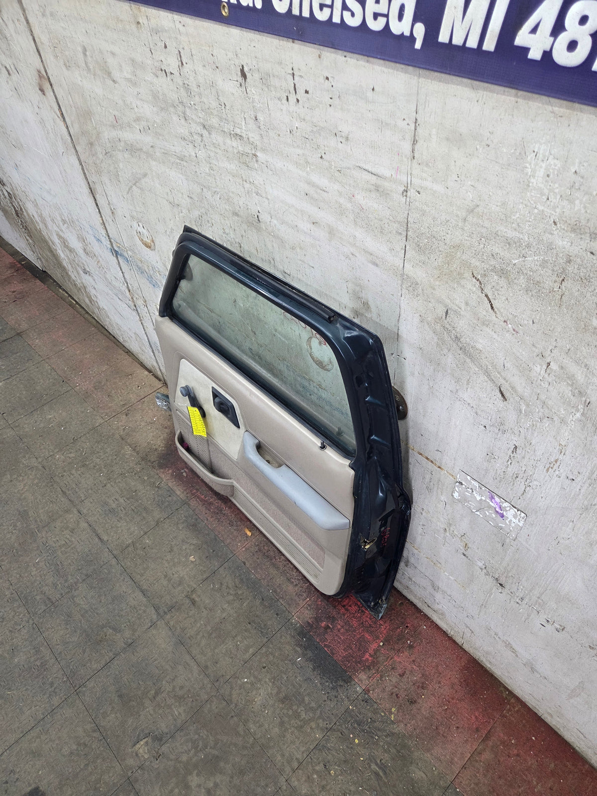 1989-1992 Ford Ranger Passenger Side Front Right Hand Door