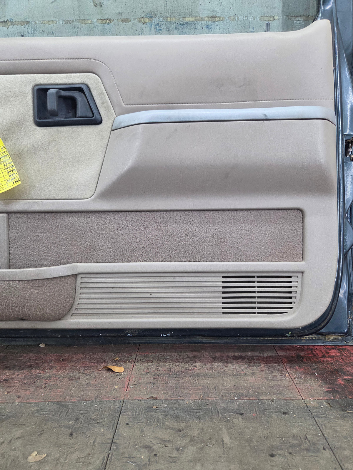 1989-1992 Ford Ranger Passenger Side Front Right Hand Door