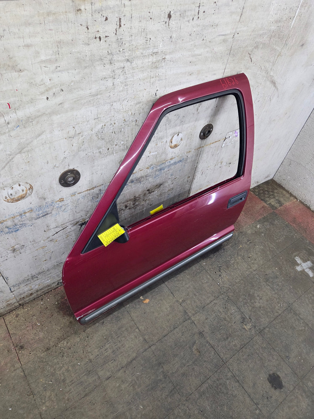 1994-2004 Chevrolet S10 /  GMC Sonoma LH Driver Side Front Door