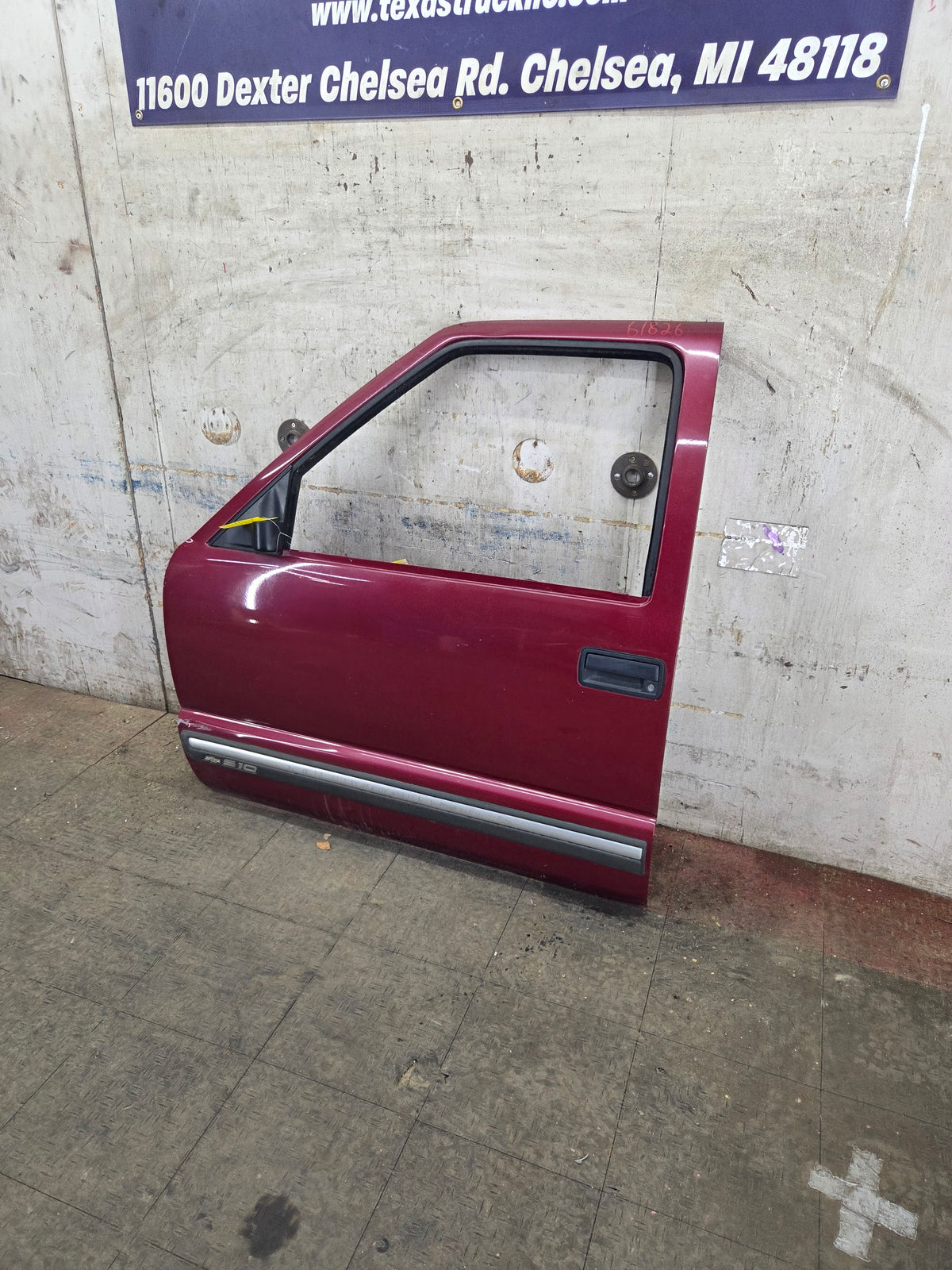 1994-2004 Chevrolet S10 /  GMC Sonoma LH Driver Side Front Door