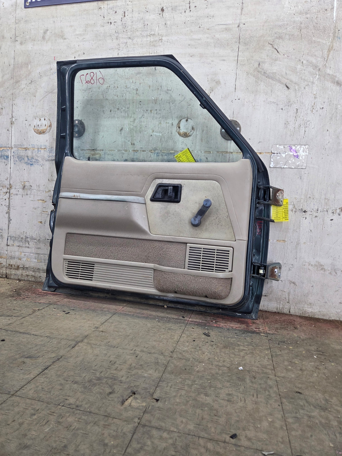 1989-1992 Ford Ranger Driver Side Front Left Hand Door