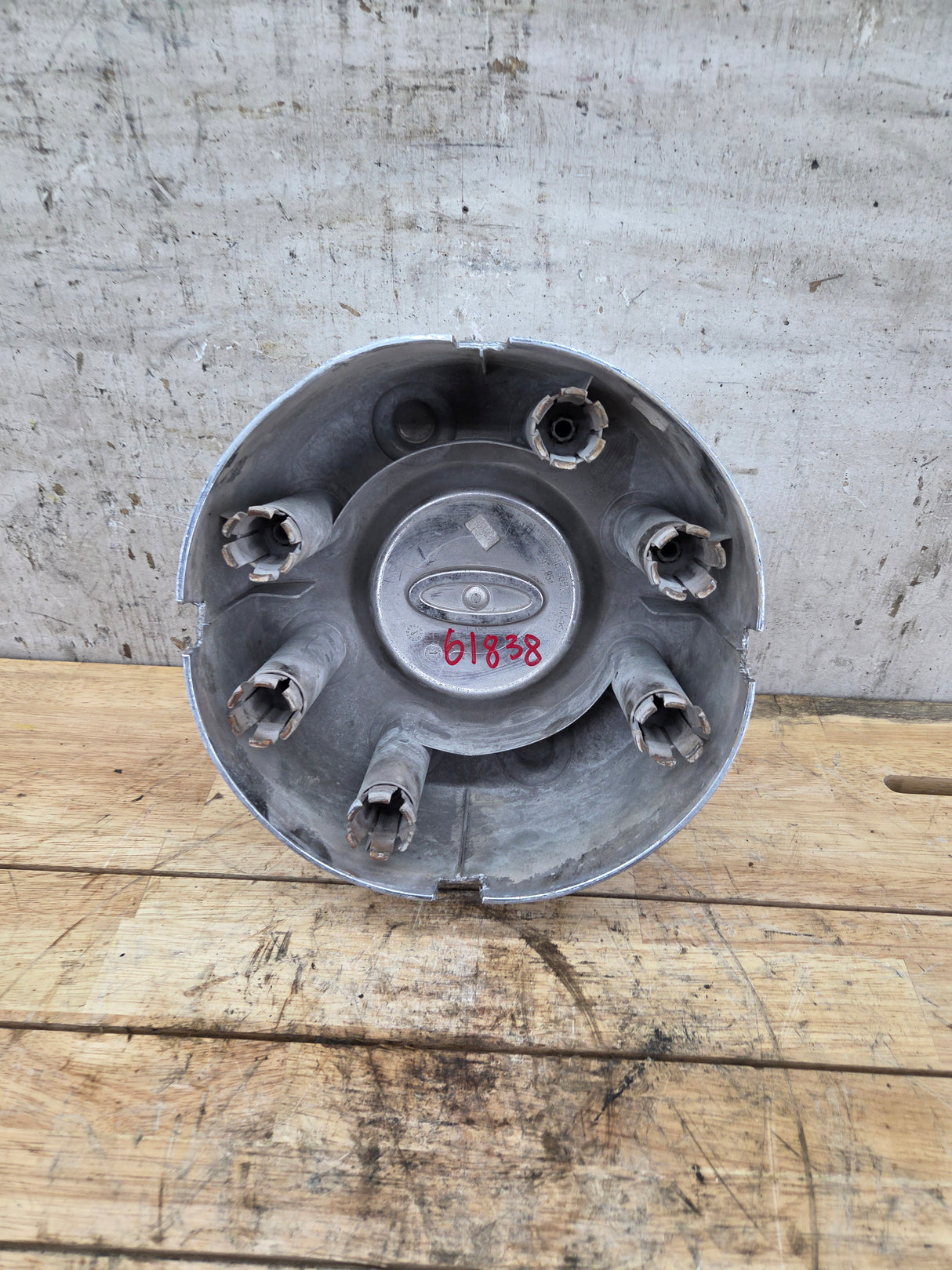 2005-2016 Ford Super Duty Rear DUALLY Hub Cap Center Cap F350 F450 5C34-1A096-XC