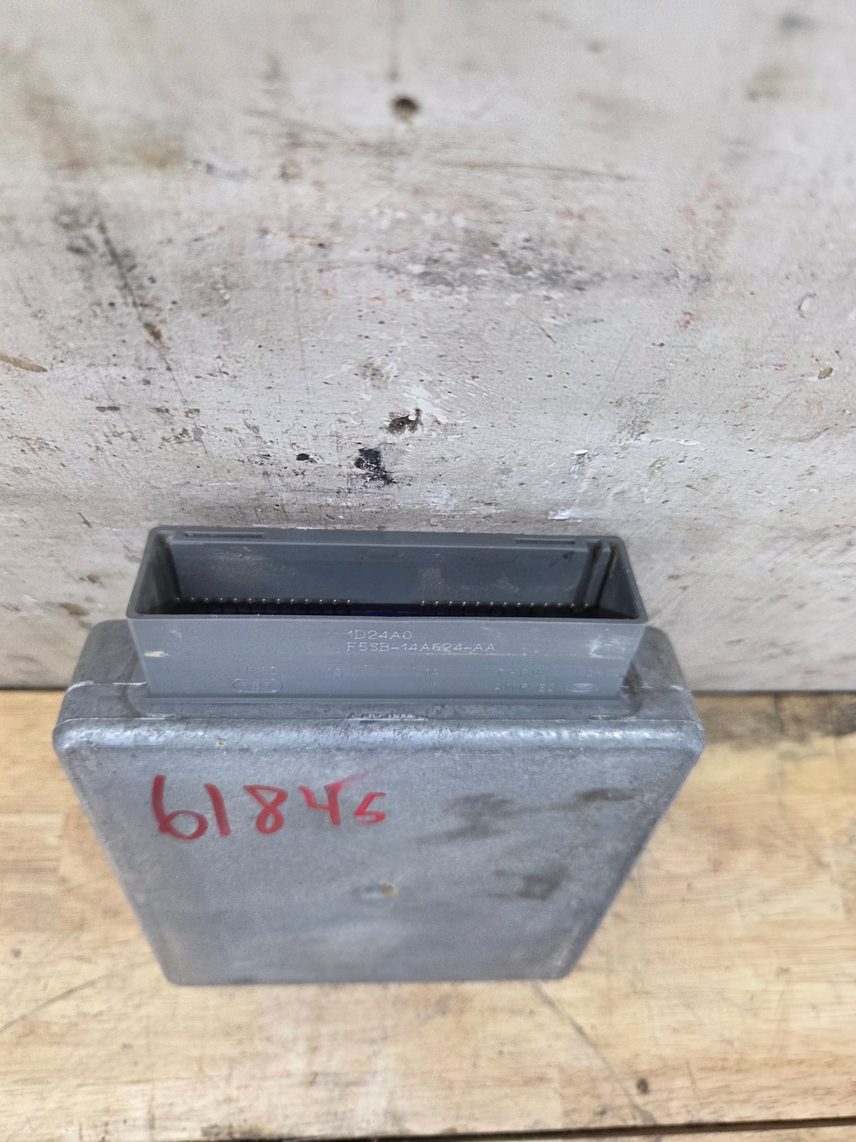 2001 Ford F250 F350 Super Duty 5.4L Triton PCM ZUC0 / 1C3A-12A650-8A