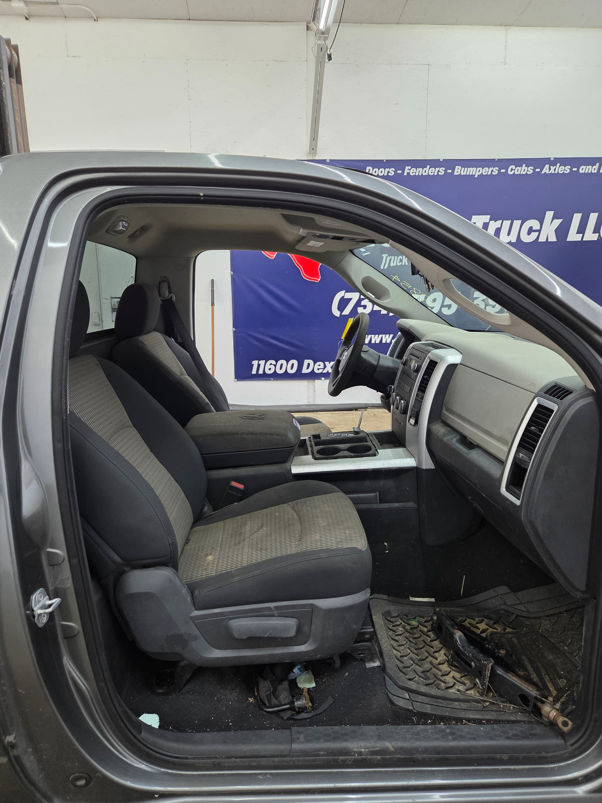 2009-2018 Dodge Ram 1500 4th Gen Regular Cab