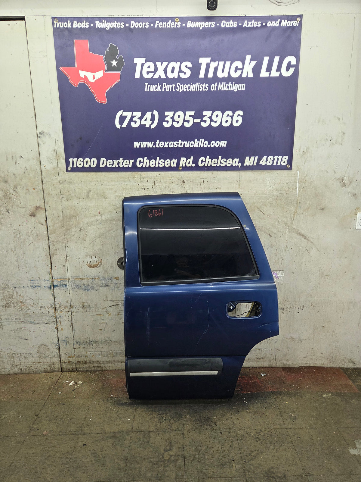 2001-2006 Chevrolet Tahoe / GMC Yukon 1500 2500HD Rear Driver Side Rear Door LH