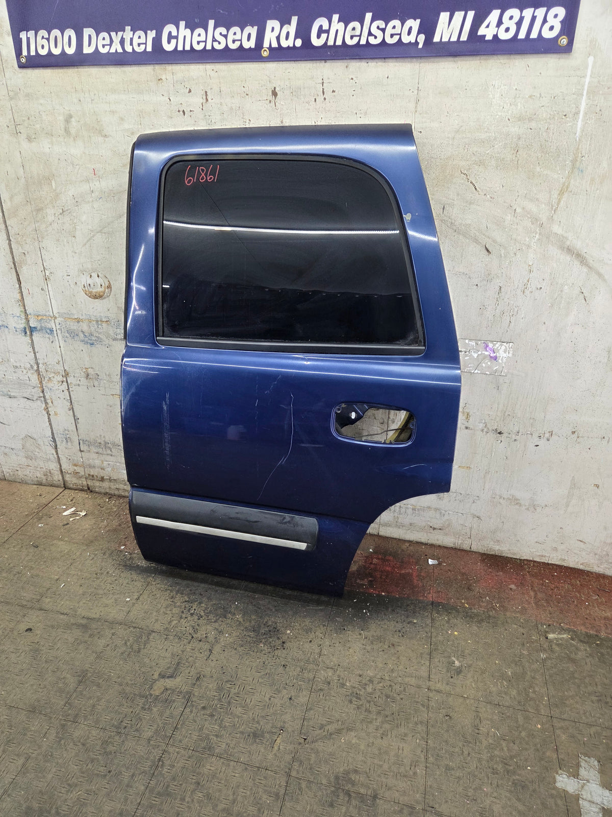 2001-2006 Chevrolet Tahoe / GMC Yukon 1500 2500HD Rear Driver Side Rear Door LH