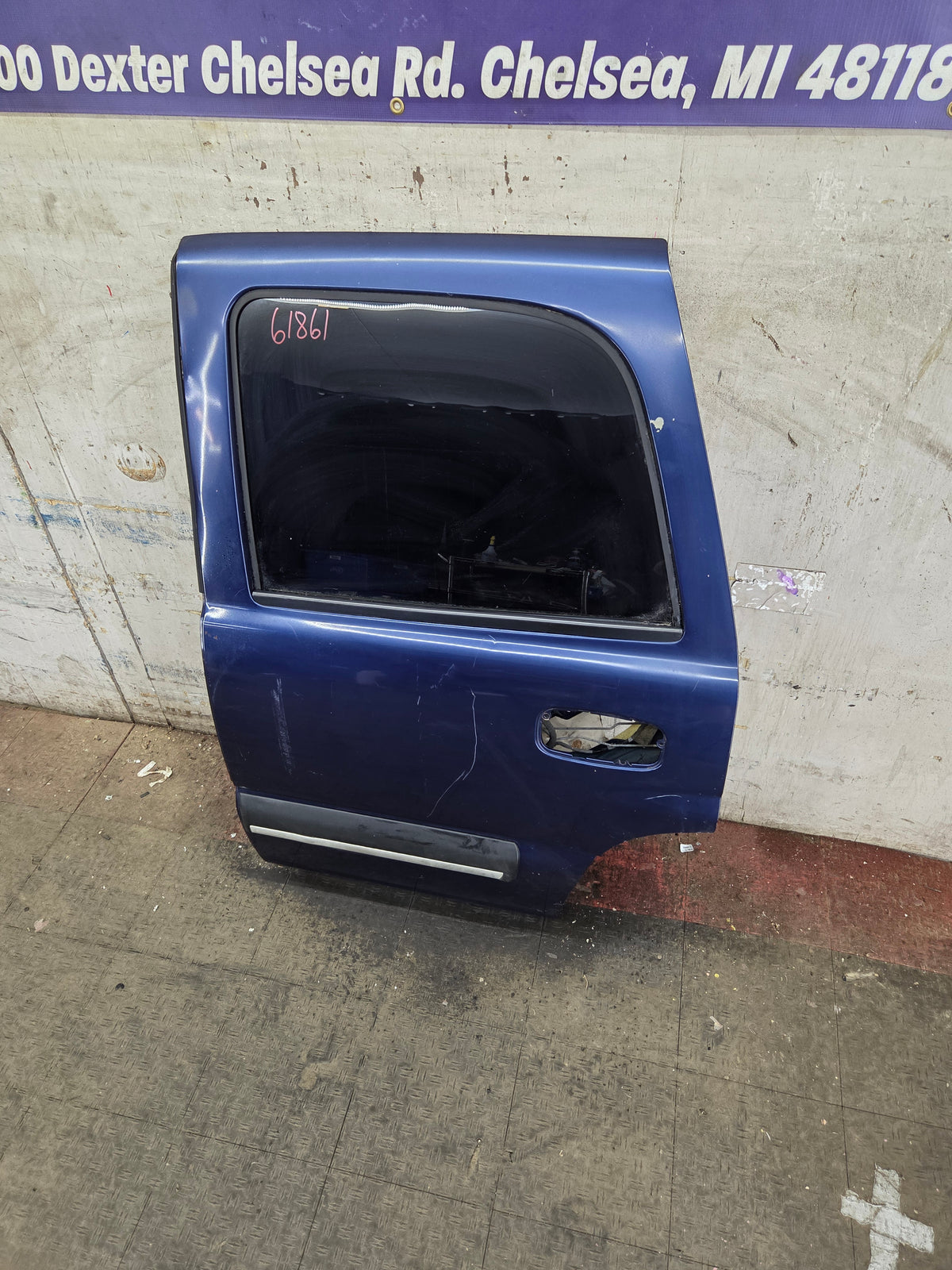 2001-2006 Chevrolet Tahoe / GMC Yukon 1500 2500HD Rear Driver Side Rear Door LH