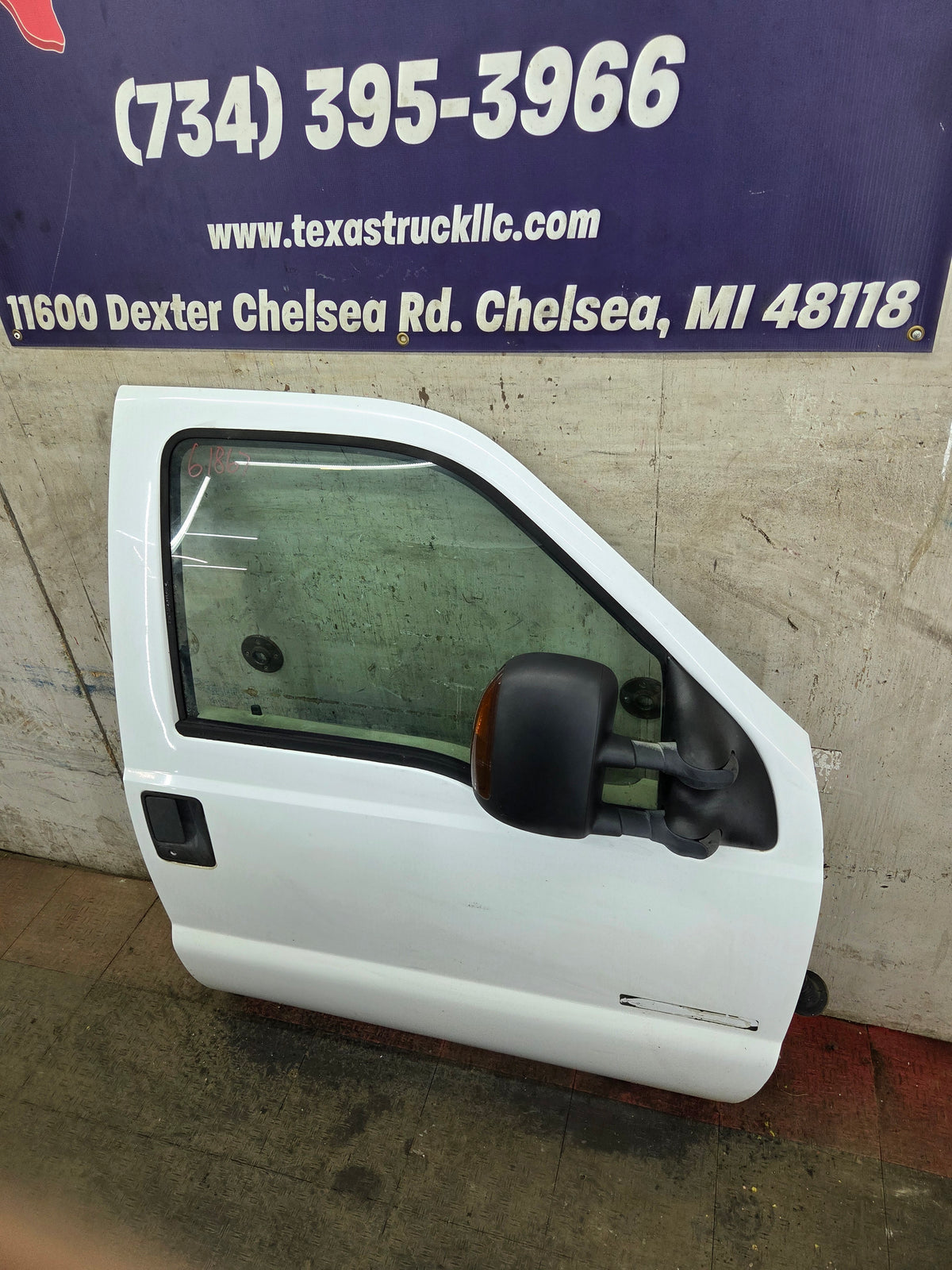 1999-2007 Ford Super Duty RH Passenger Side Front Door F250 F350 F450 F550