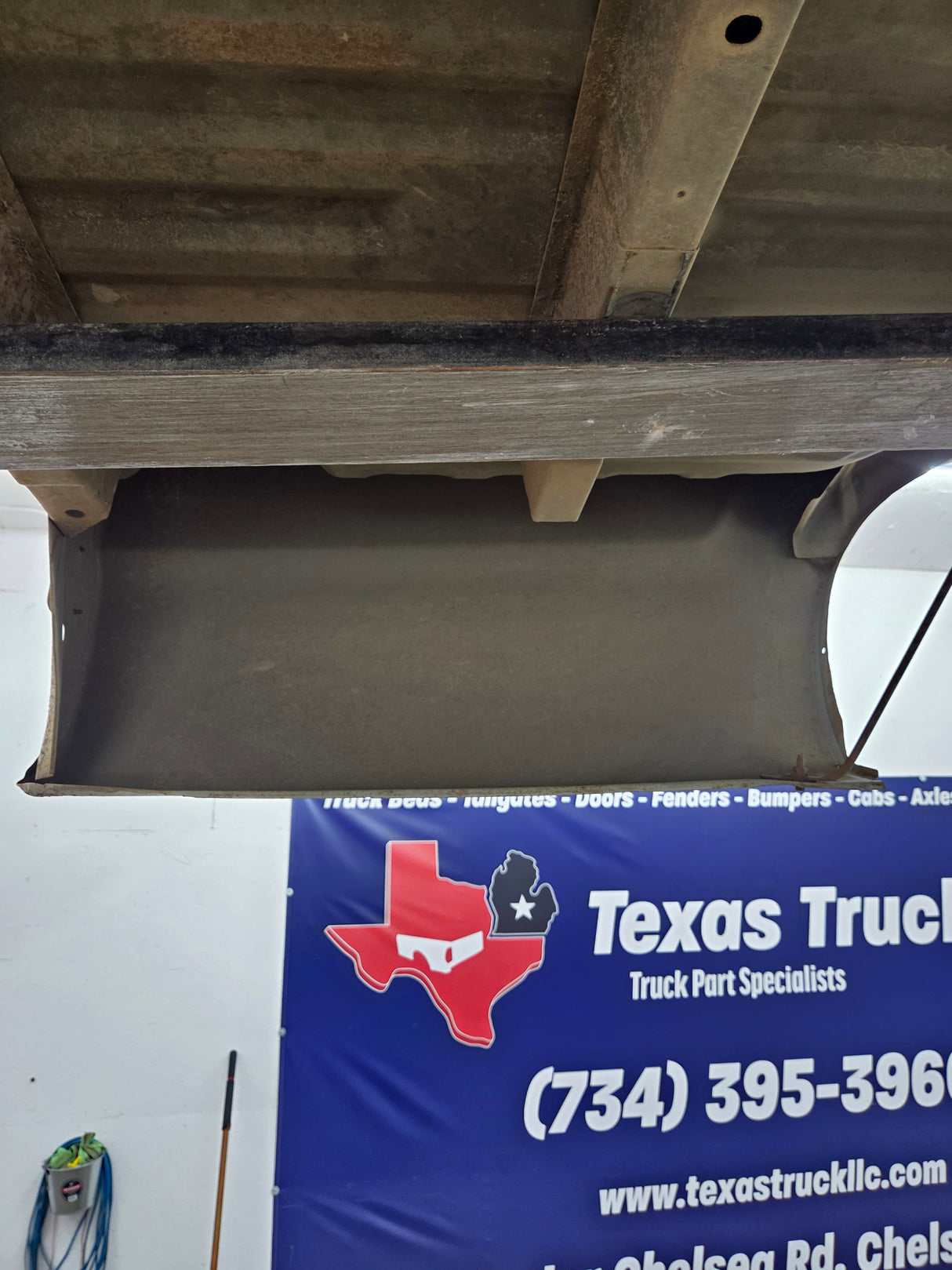 2011-2016 Ford F250 F350 Super Duty 8' Long Truck Bed