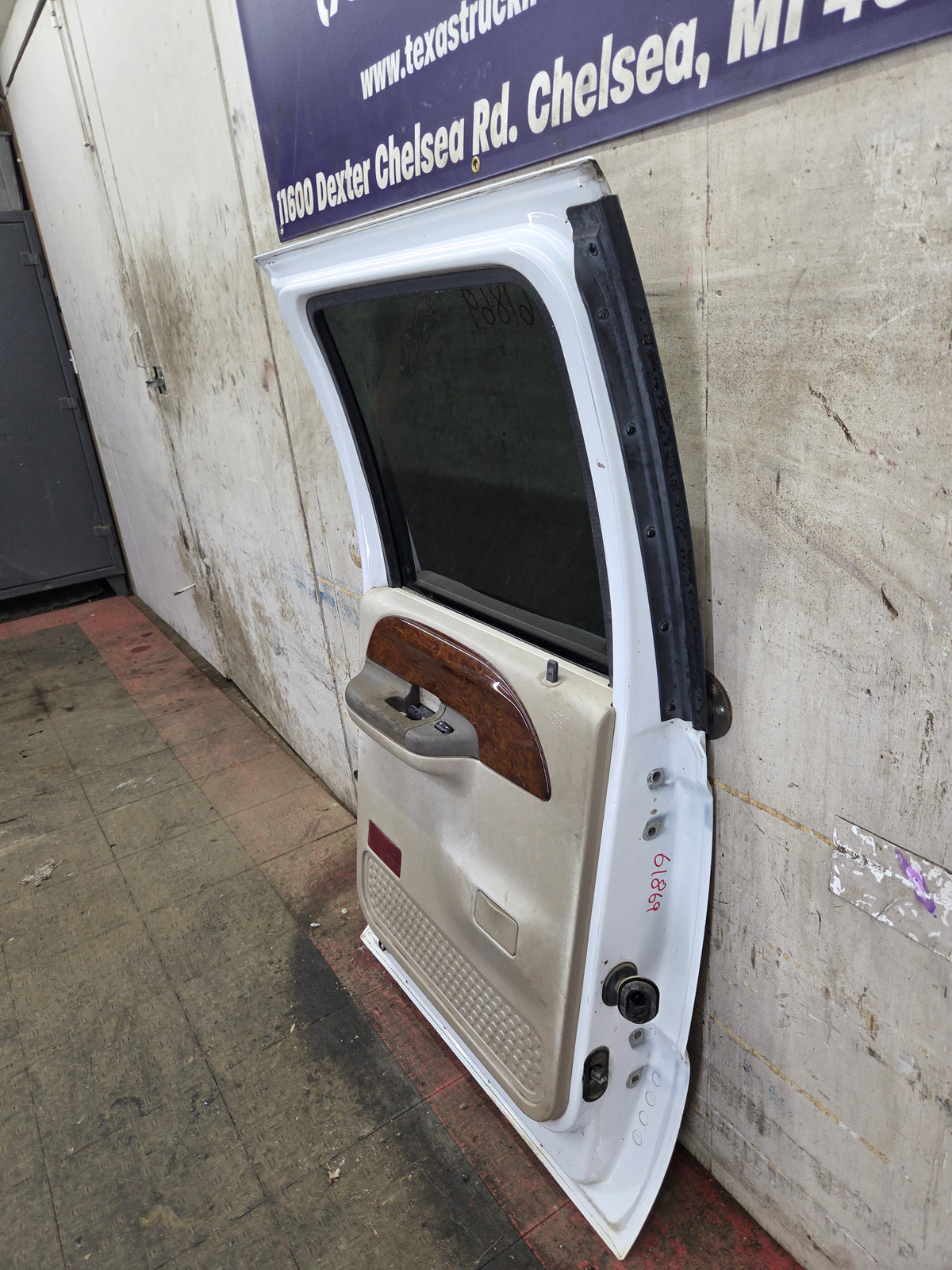 1999-2007 Ford Super Duty LH Driver Side Rear Crew Cab Door F250 F350 F450 F550