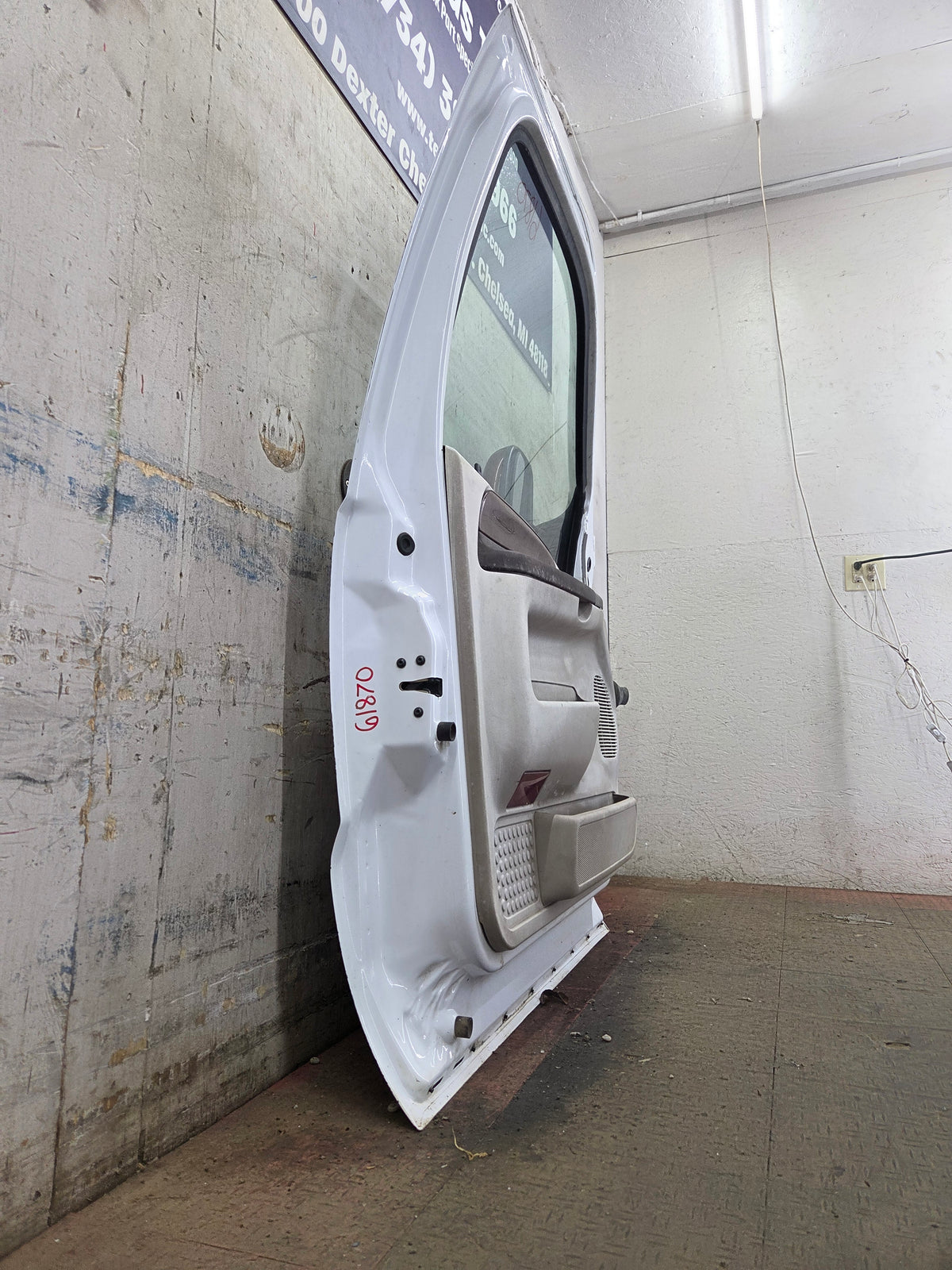 1999-2007 Ford Super Duty LH Driver Side Front Door F250 F350 F450 F550