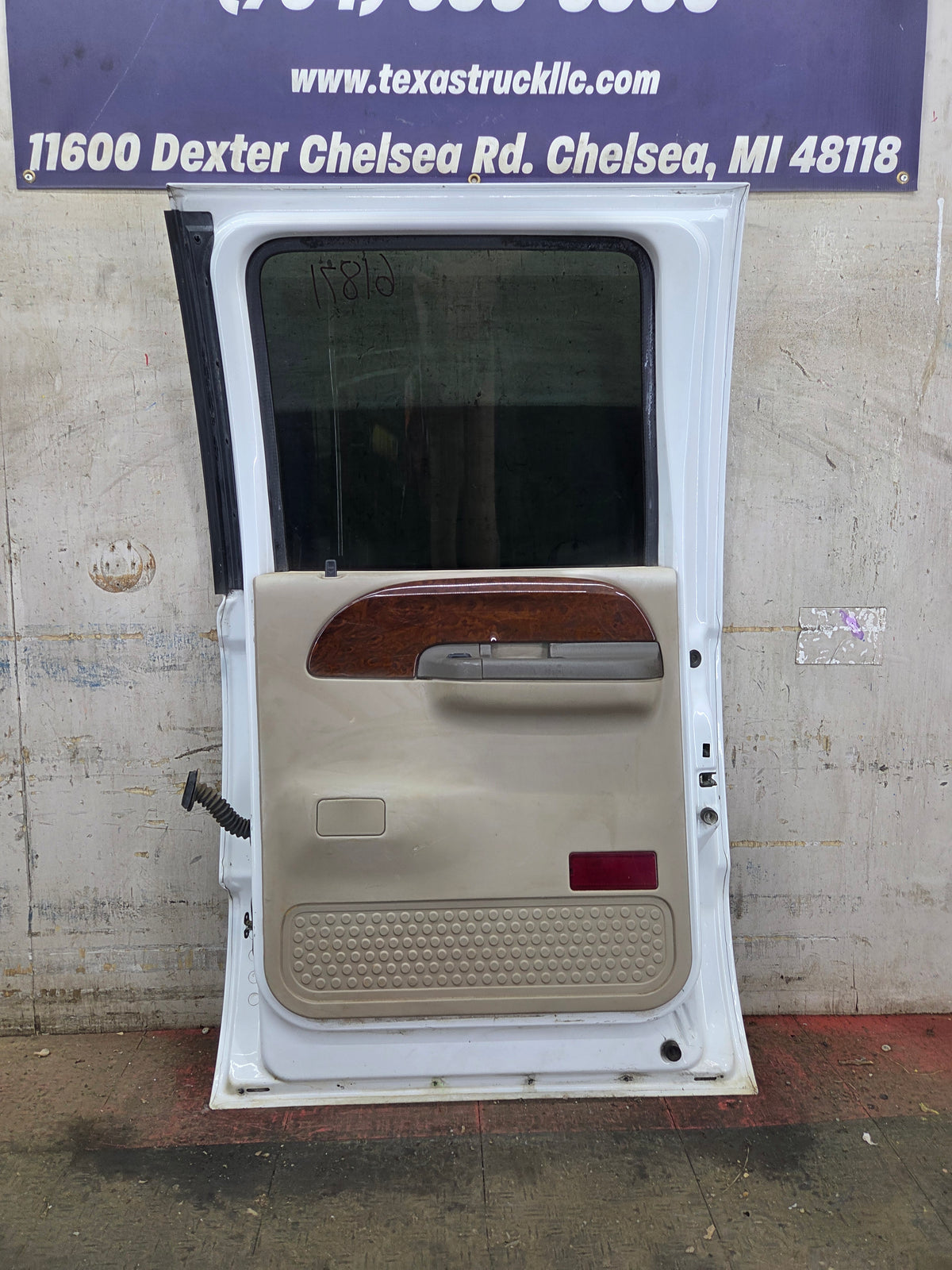 1999-2007 Ford Super Duty RH Passenger Side Rear Crew Cab Door F250 F350 F450 F550