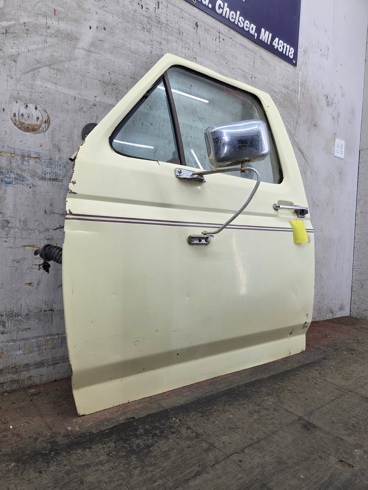 1980-1986 Ford F100 F150 F250 F350 LH Driver Side Front Door