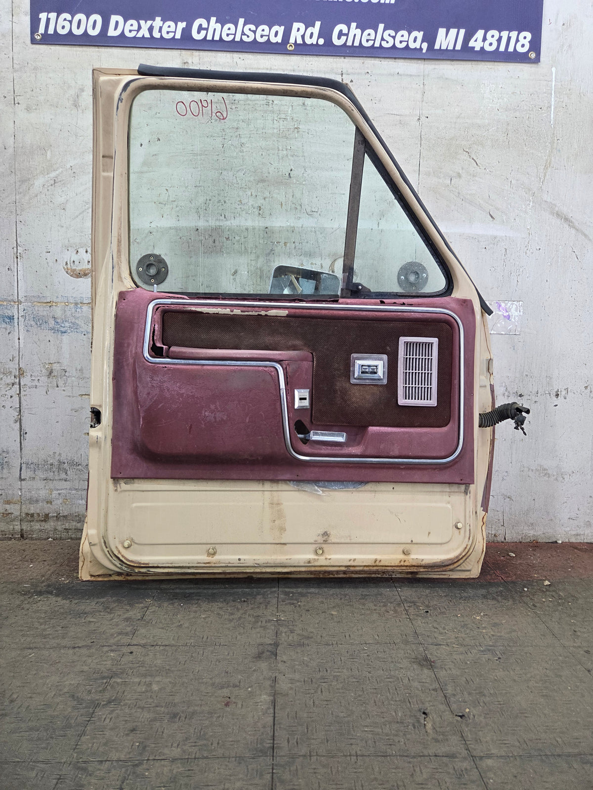 1980-1986 Ford F100 F150 F250 F350 LH Driver Side Front Door