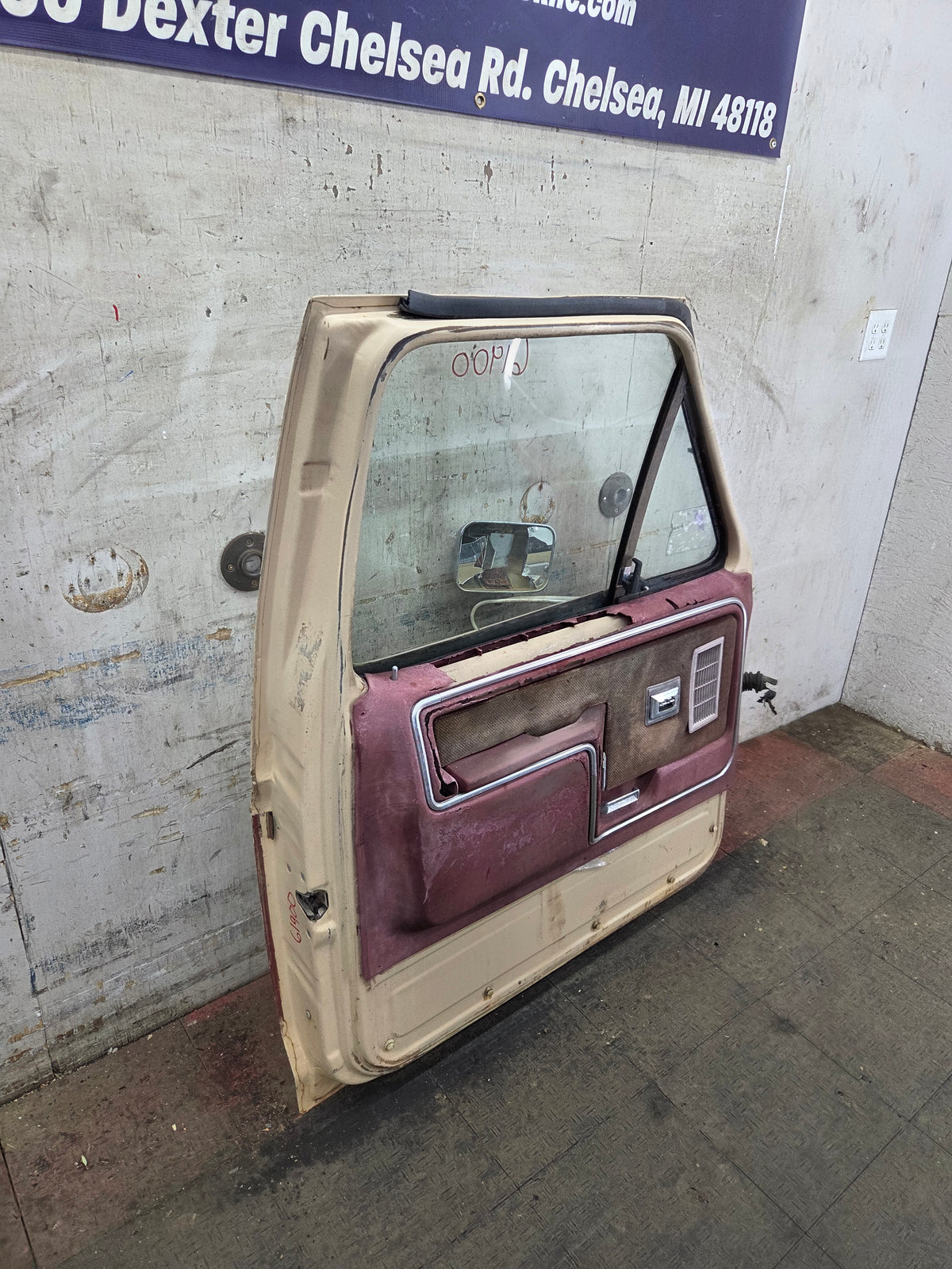 1980-1986 Ford F100 F150 F250 F350 LH Driver Side Front Door