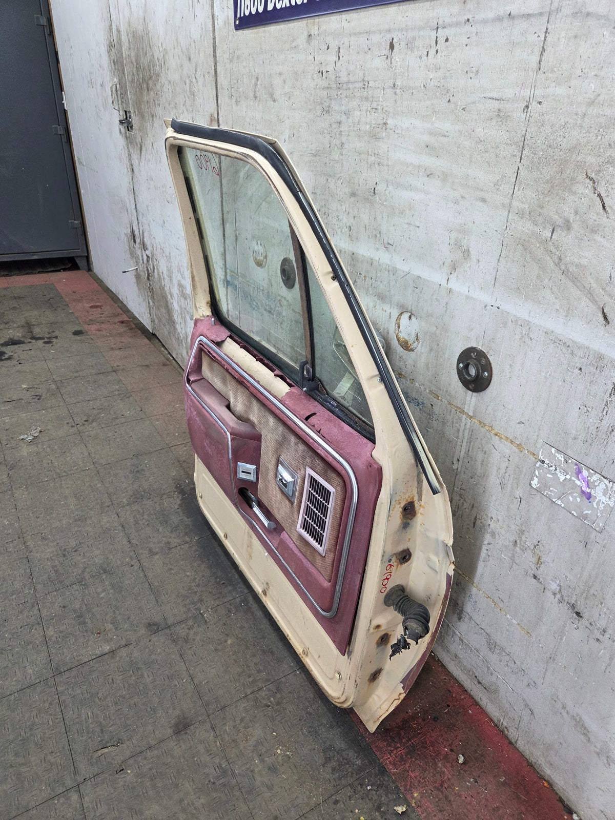 1980-1986 Ford F100 F150 F250 F350 LH Driver Side Front Door