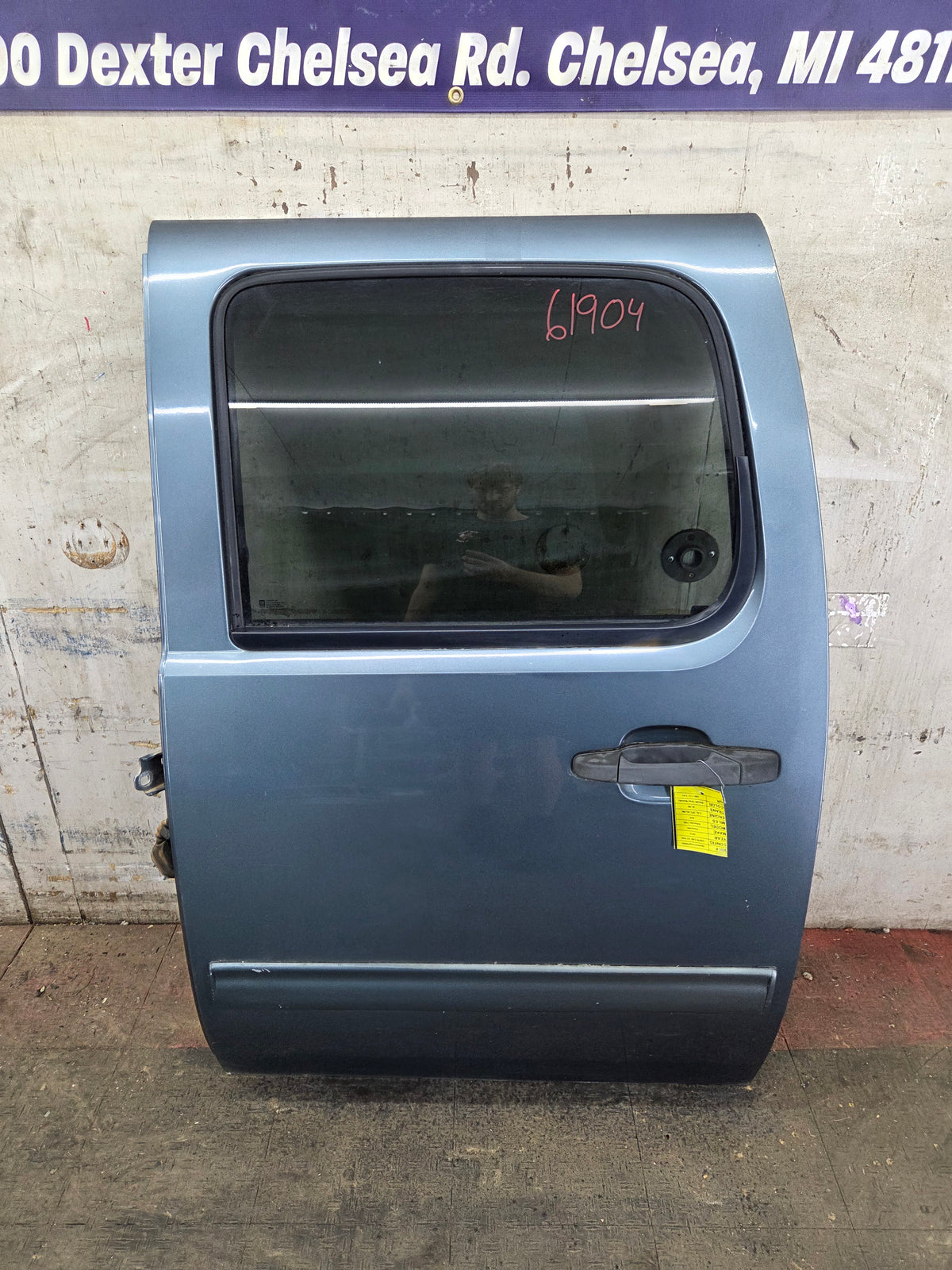2007-2013 Chevrolet Silverado / GMC Sierra 1500 2500 3500 HD Crew Cab LH Driver Side Rear Door