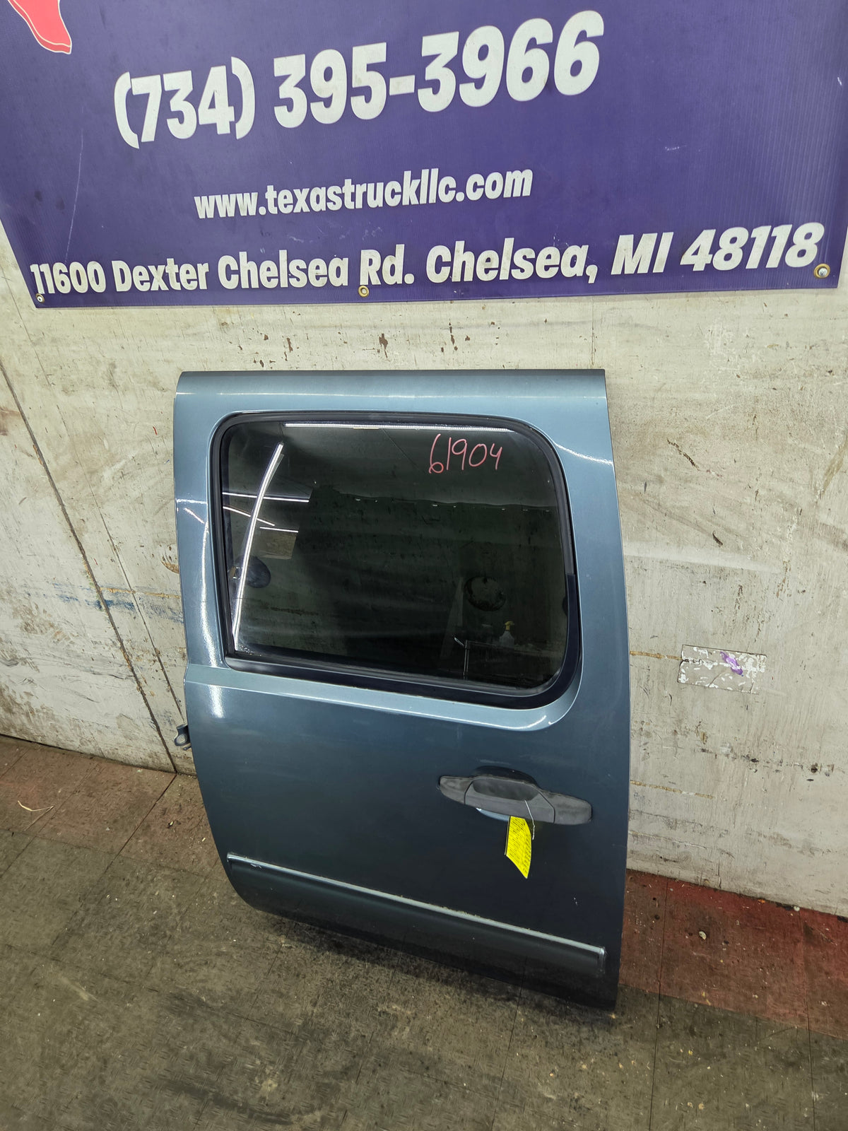 2007-2013 Chevrolet Silverado / GMC Sierra 1500 2500 3500 HD Crew Cab LH Driver Side Rear Door