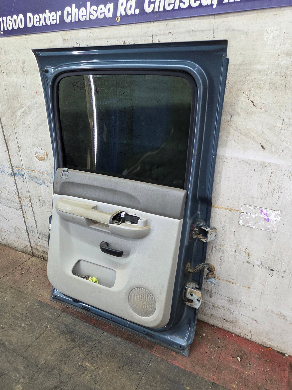 2007-2013 Chevrolet Silverado / GMC Sierra 1500 2500 3500 HD Crew Cab LH Driver Side Rear Door
