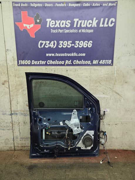 2007-2013 Chevrolet Silverado 1500 2500 3500 HD LH Front Driver Side Door