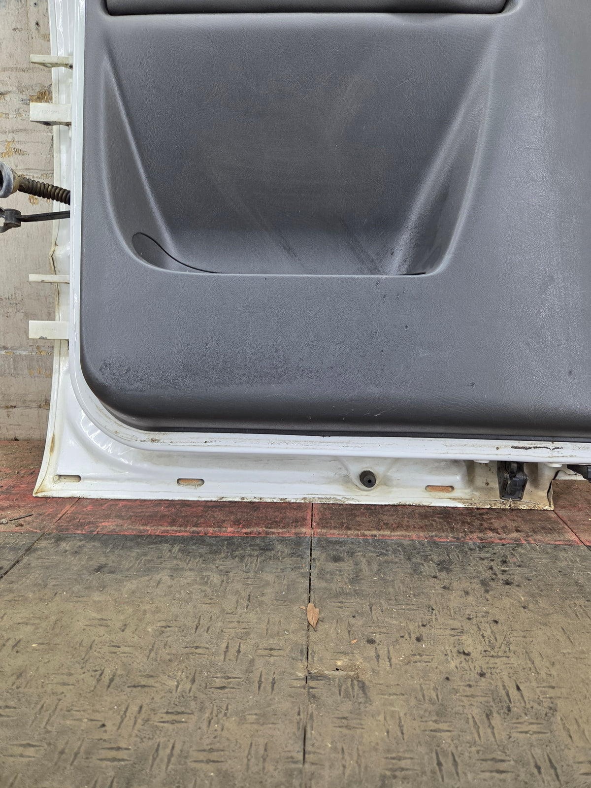 1999-2006 Chevrolet Silverado / GMC Sierra 1500 2500 3500 HD Rear Driver Side Extended Cab Rear Door