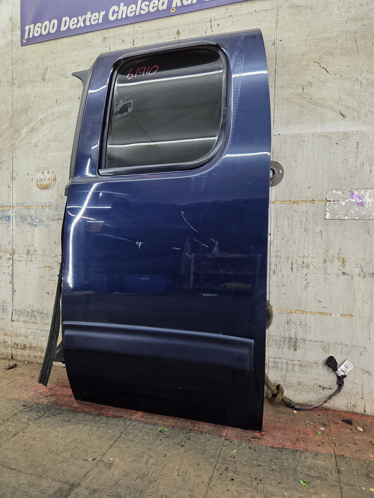 2007-2013 Chevrolet Silverado 1500 2500 3500 HD Driver Side Extended Cab LH Rear Door