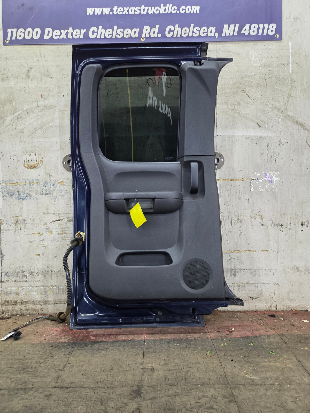 2007-2013 Chevrolet Silverado 1500 2500 3500 HD Driver Side Extended Cab LH Rear Door