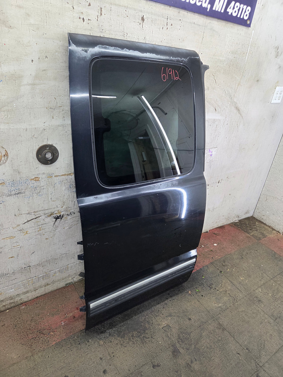 1999-2006 Chevrolet Silverado / GMC Sierra 1500 2500 3500 HD Rear Passenger side Extended Cab Rear Door
