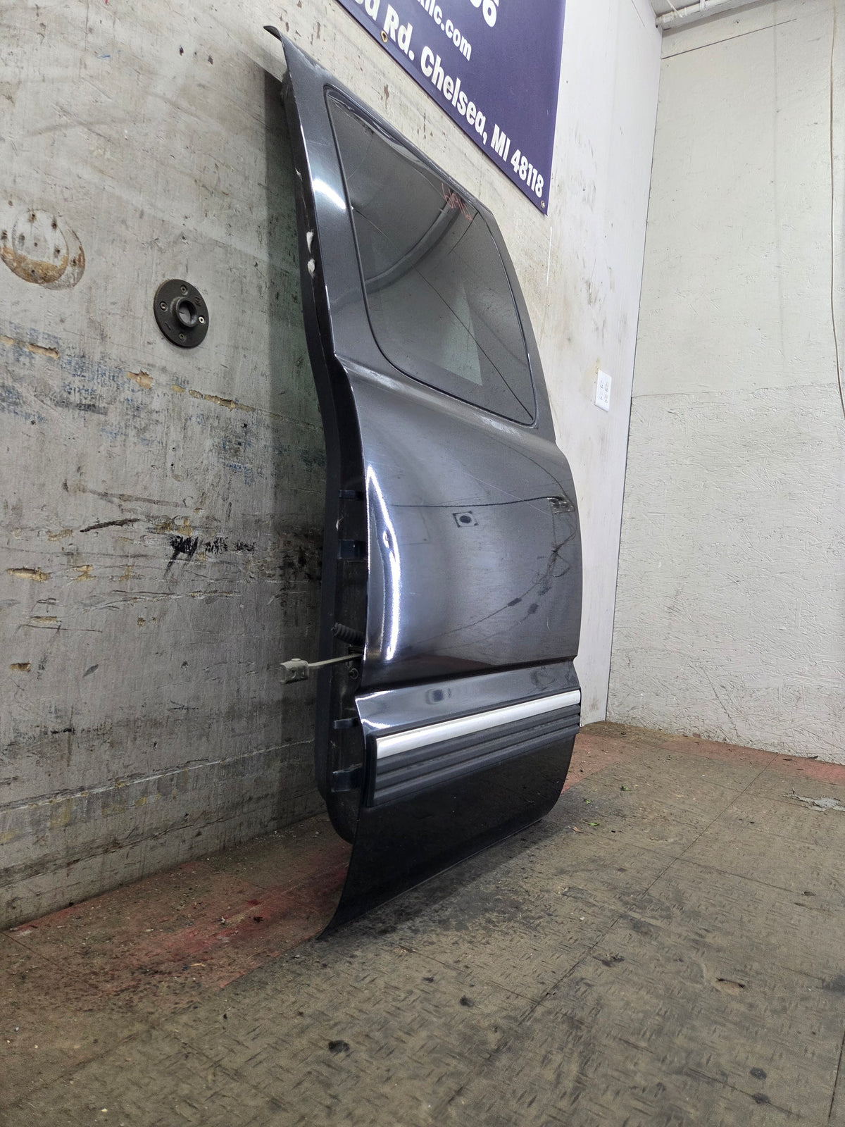 1999-2006 Chevrolet Silverado / GMC Sierra 1500 2500 3500 HD Rear Passenger side Extended Cab Rear Door