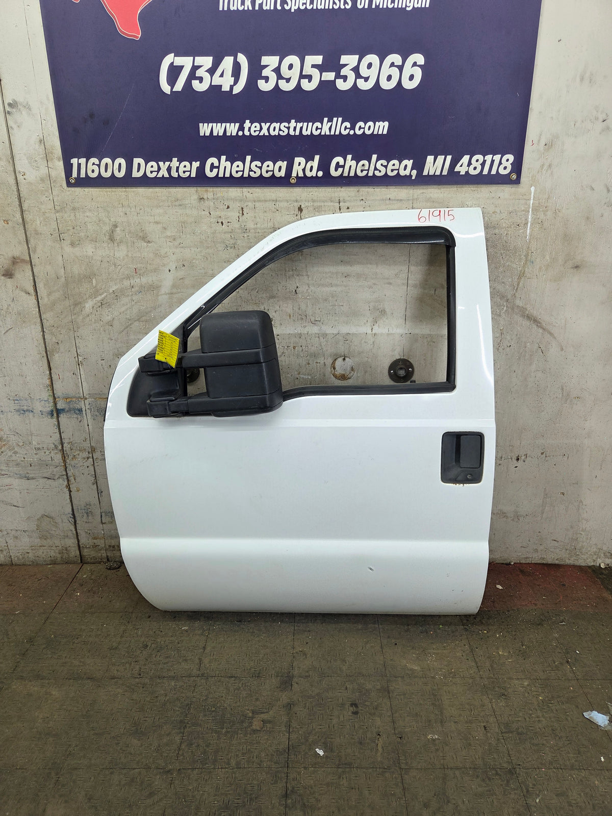 2012-2016 Ford Super Duty LH Driver Side Front Door F250 F350 F450 F550