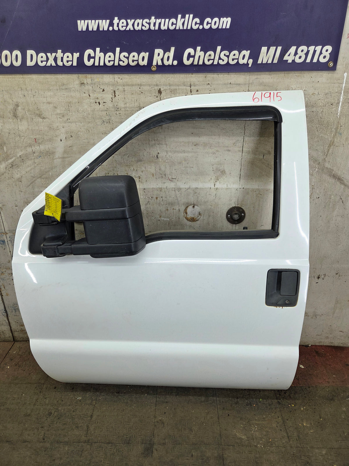 2012-2016 Ford Super Duty LH Driver Side Front Door F250 F350 F450 F550