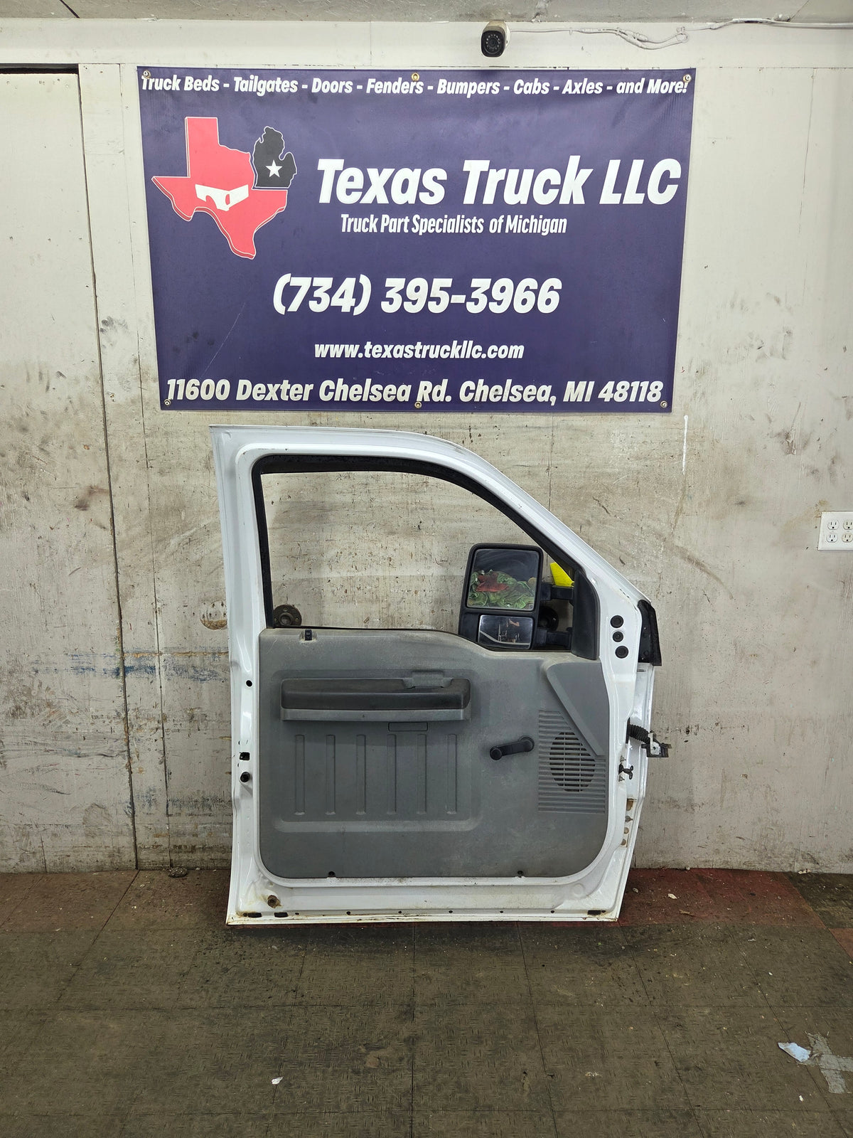 2012-2016 Ford Super Duty LH Driver Side Front Door F250 F350 F450 F550