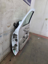 1999-2006 Chevrolet Silverado / GMC Sierra 1500 2500 3500 HD Front Passenger side Door RH