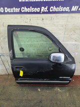 1999-2006 Chevrolet Silverado / GMC Sierra 1500 2500 3500 HD Front Passenger side Door RH