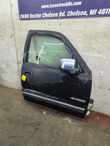 1999-2006 Chevrolet Silverado / GMC Sierra 1500 2500 3500 HD Front Passenger side Door RH