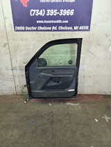 1999-2006 Chevrolet Silverado / GMC Sierra 1500 2500 3500 HD Front Passenger side Door RH