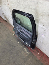 1999-2006 Chevrolet Silverado / GMC Sierra 1500 2500 3500 HD Front Passenger side Door RH