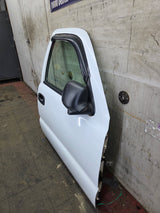 1999-2006 Chevrolet Silverado / GMC Sierra 1500 2500 3500 HD Front Passenger side Door RH