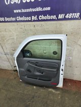 1999-2006 Chevrolet Silverado / GMC Sierra 1500 2500 3500 HD Front Passenger side Door RH