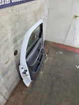 1999-2006 Chevrolet Silverado / GMC Sierra 1500 2500 3500 HD Front Driver Side Door LH
