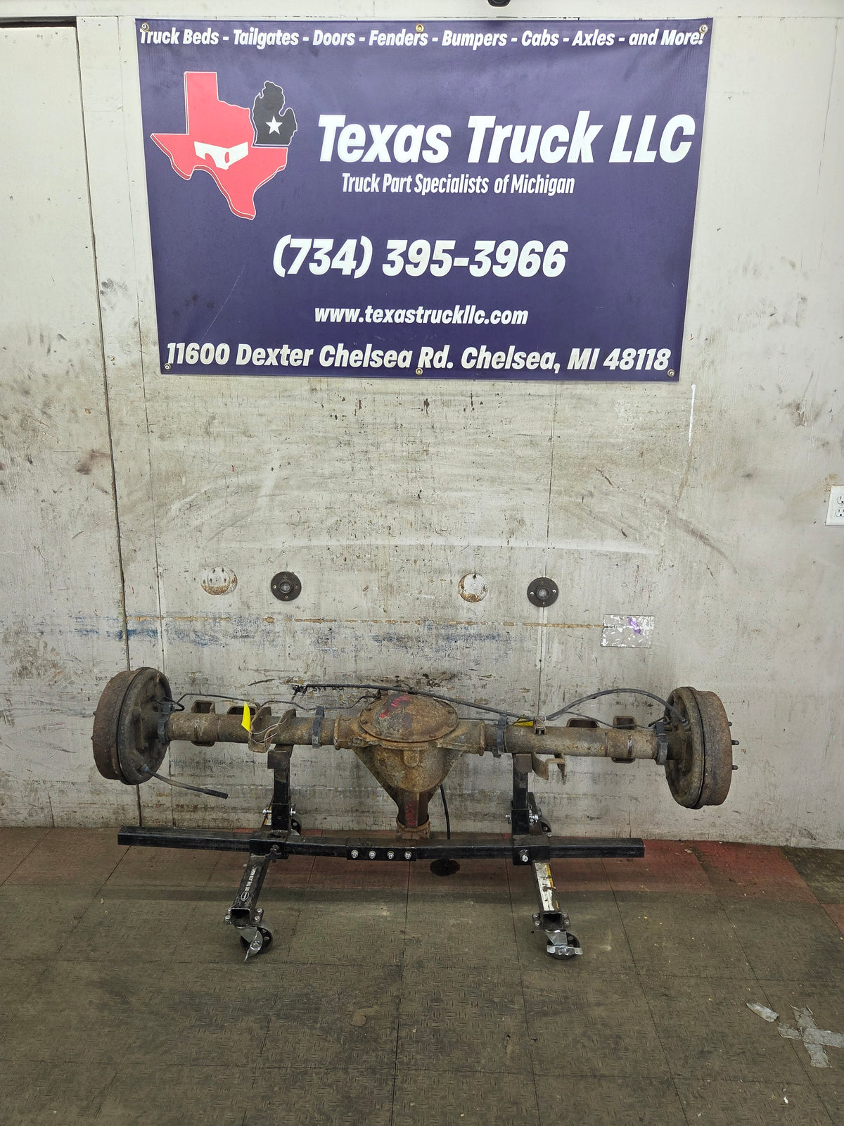 1999-2006 Chevrolet Silverado GMC Sierra 1500 3.23 Rear Axle