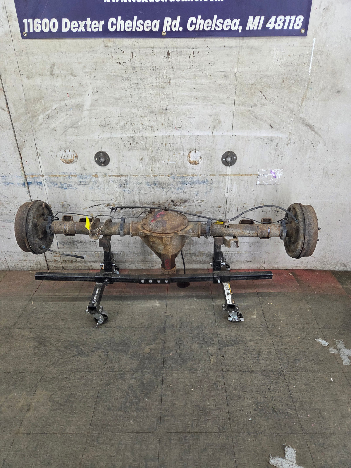 1999-2006 Chevrolet Silverado GMC Sierra 1500 3.23 Rear Axle