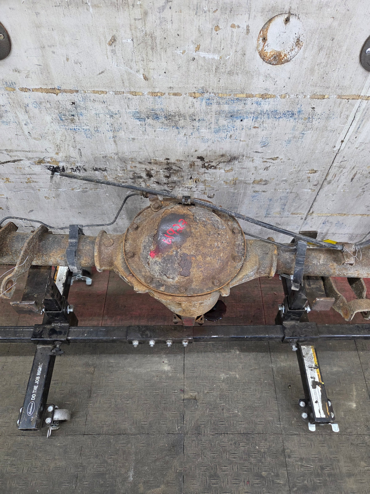 1999-2006 Chevrolet Silverado GMC Sierra 1500 3.23 Rear Axle