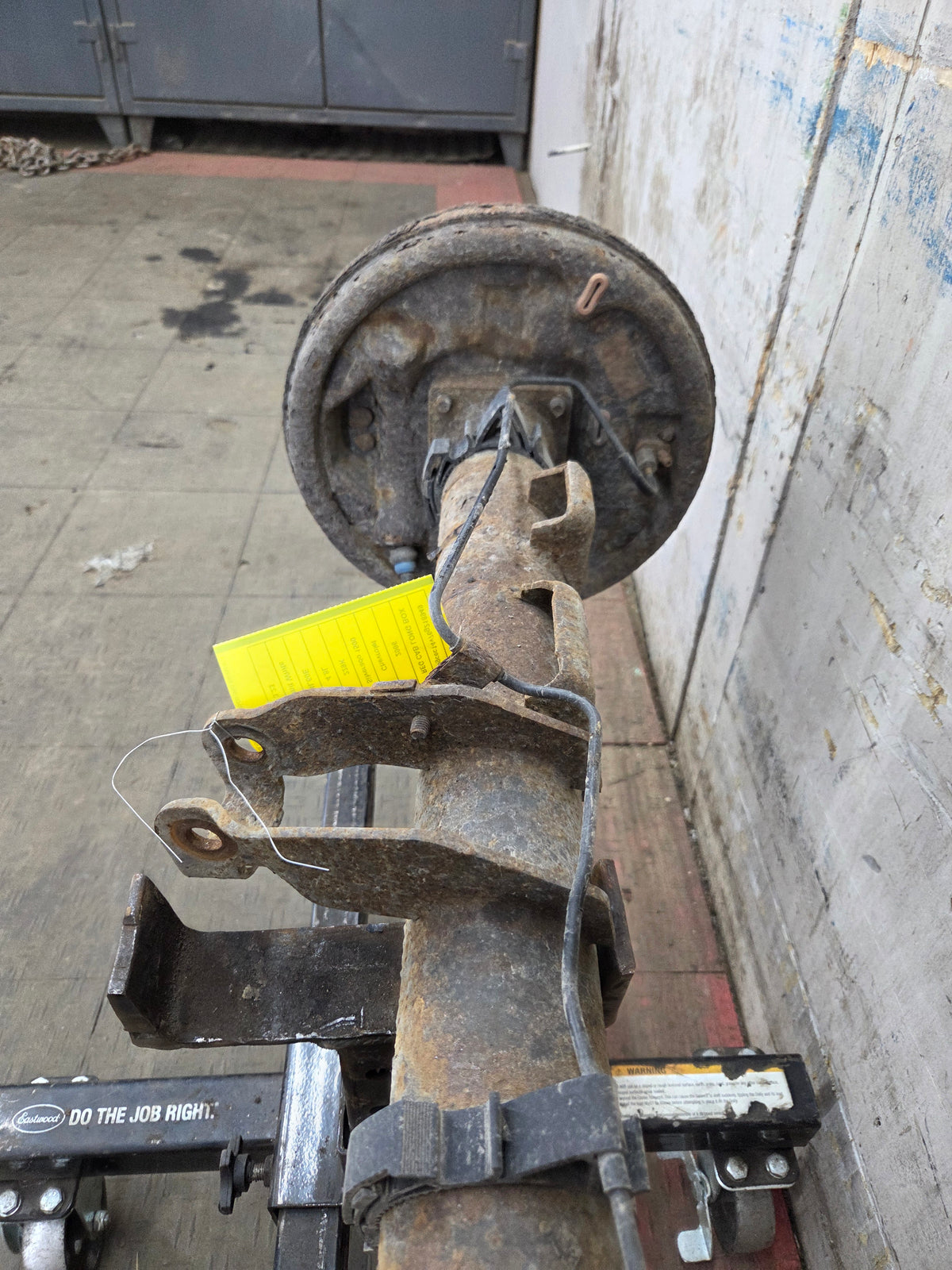 1999-2006 Chevrolet Silverado GMC Sierra 1500 3.23 Rear Axle