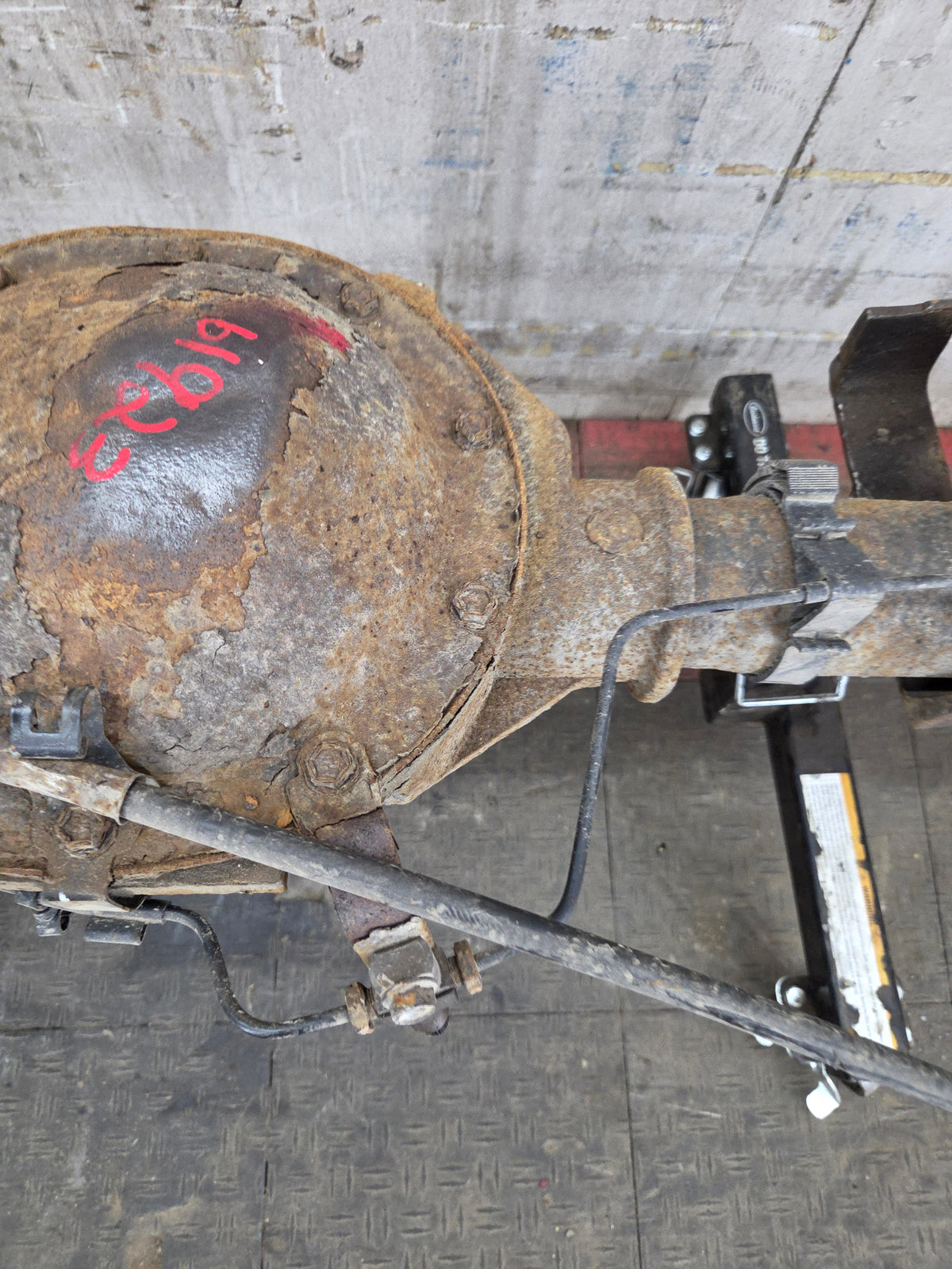 1999-2006 Chevrolet Silverado GMC Sierra 1500 3.23 Rear Axle